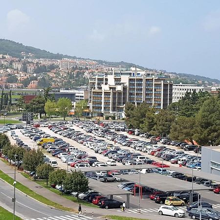 Balance 7 Apartment Koper Luaran gambar